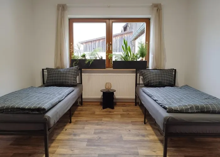 Vibe Naturnah 2 Bis 10 Gaeste Bis Zu 140 Qm Apartment Neumarkt in der Oberpfalz